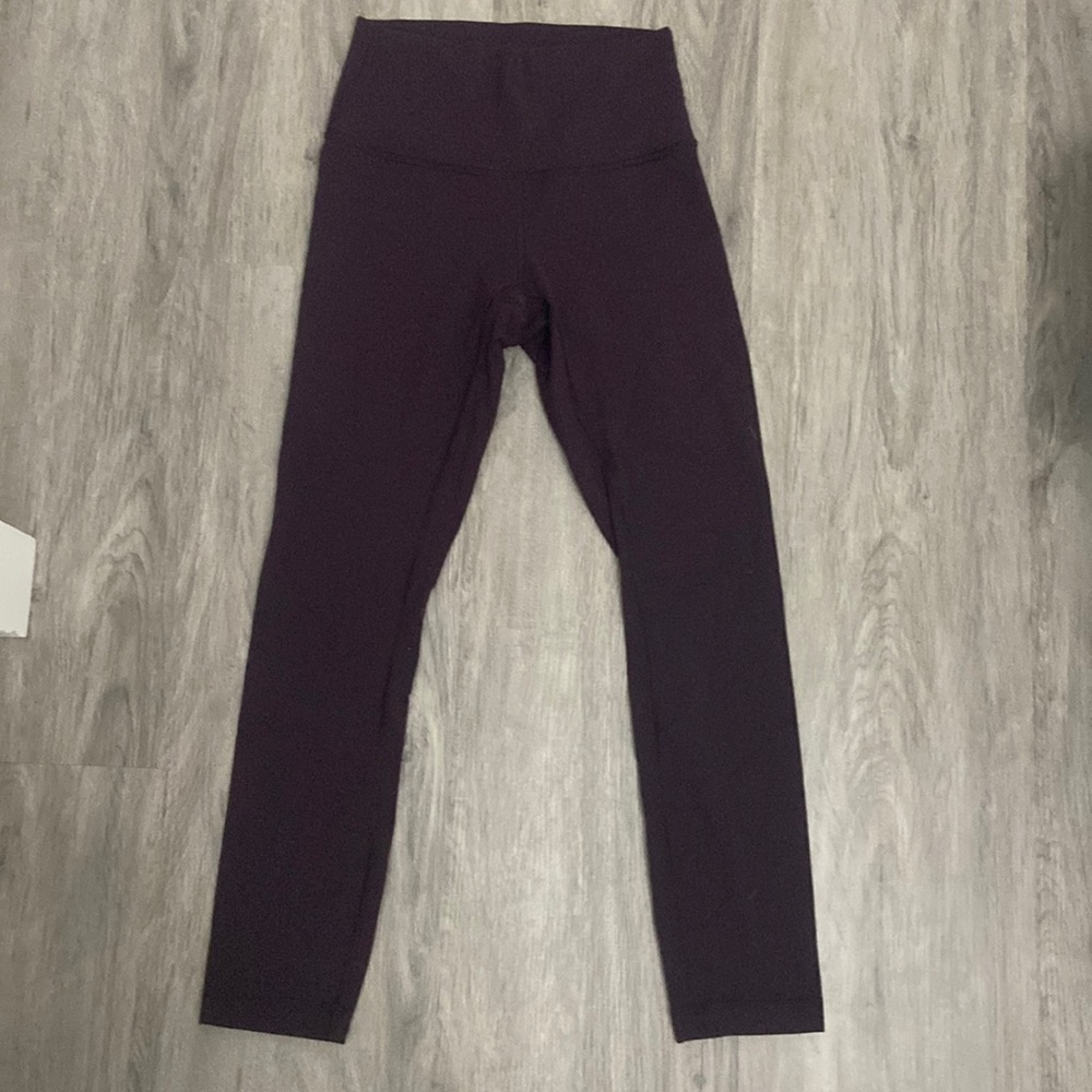 Lululemon wunder under leggings size 4